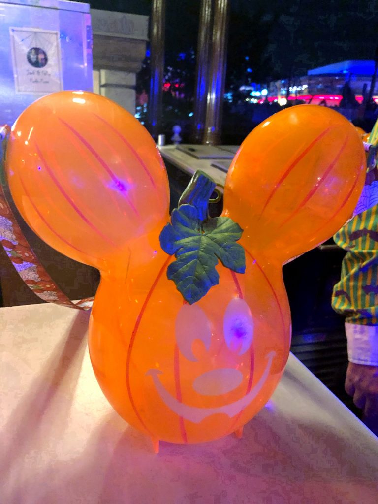 Vegan Guide to the Mickey's Not So Scary Halloween Party in the Magic Kingdom