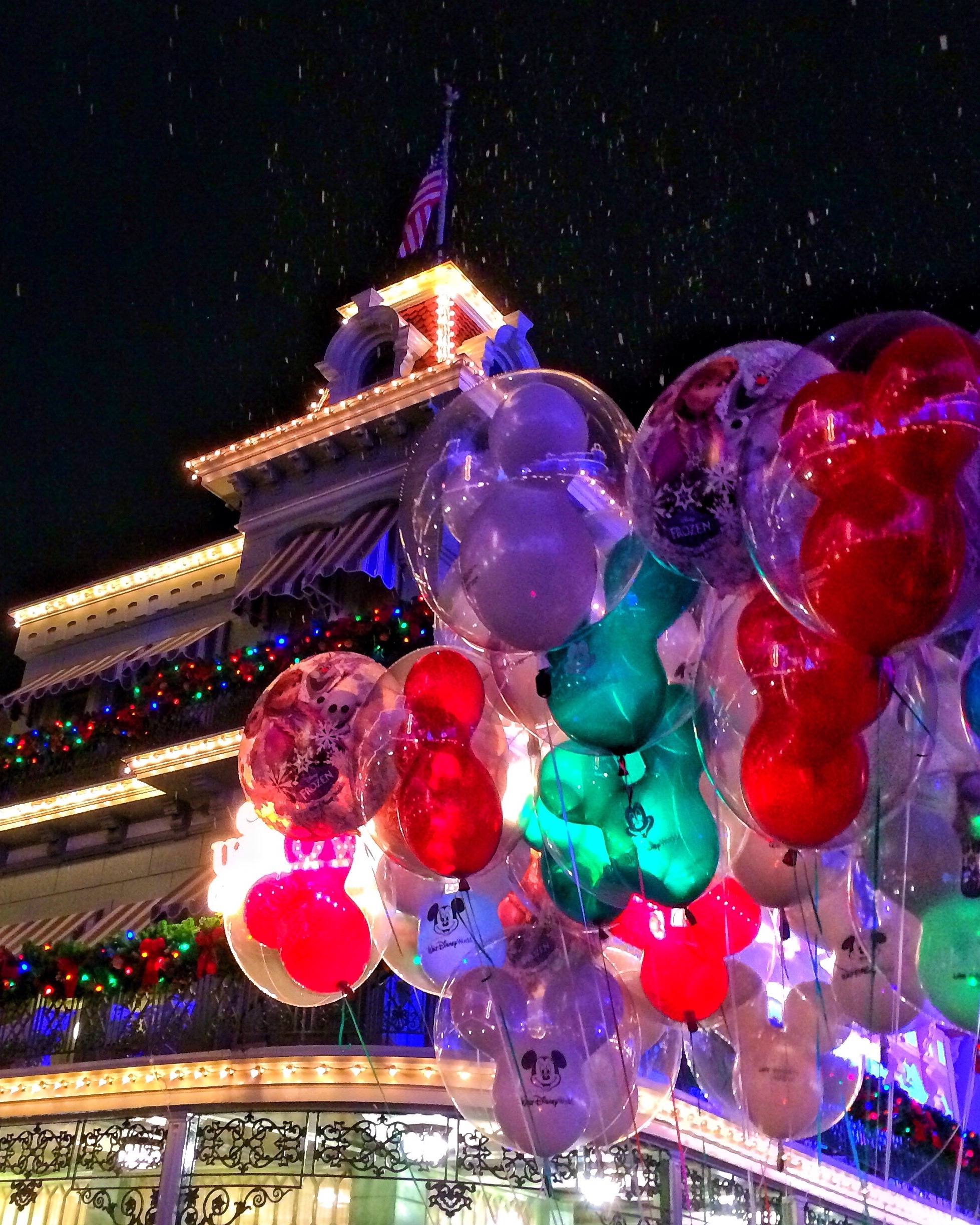 Vegan Guide to Mickey’s Very Merry Christmas Party in the Magic Kingdom at Walt Disney World