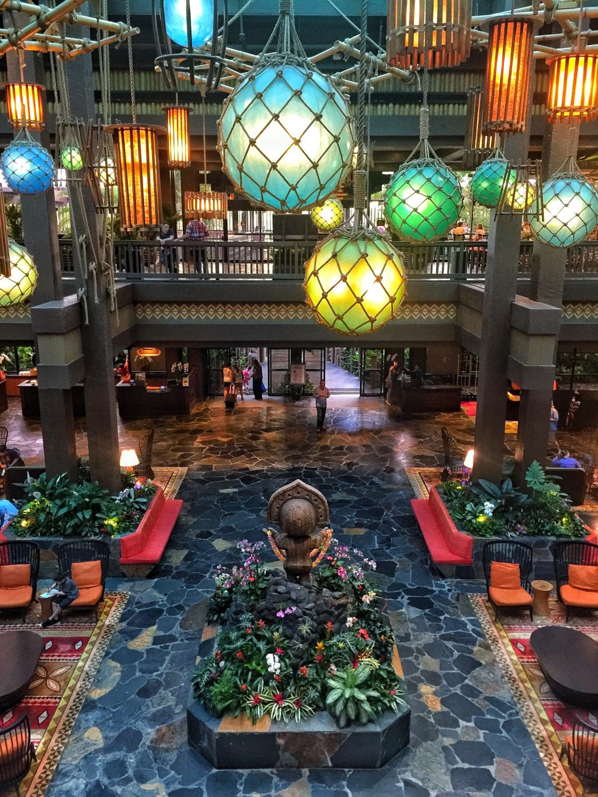 Vegan Dinner Review at ‘Ohana in Disney’s Polynesian Village Resort