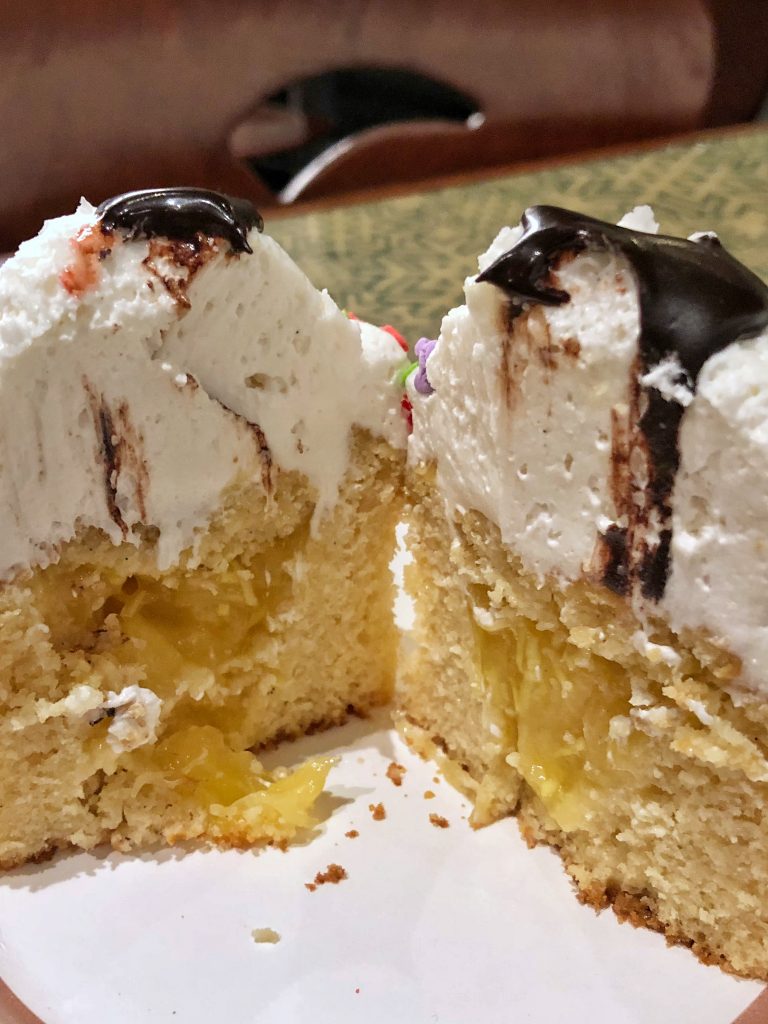 Vegan Disney Food Review: Ice Cream Sundae Seasonal Cupcake at Sunshine Seasons in Epcot