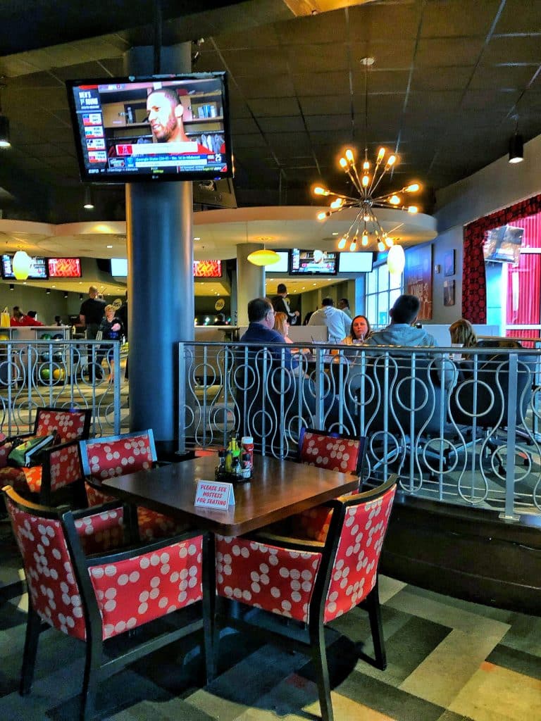 Splitsville Luxury Lanes – Vegan Disney World