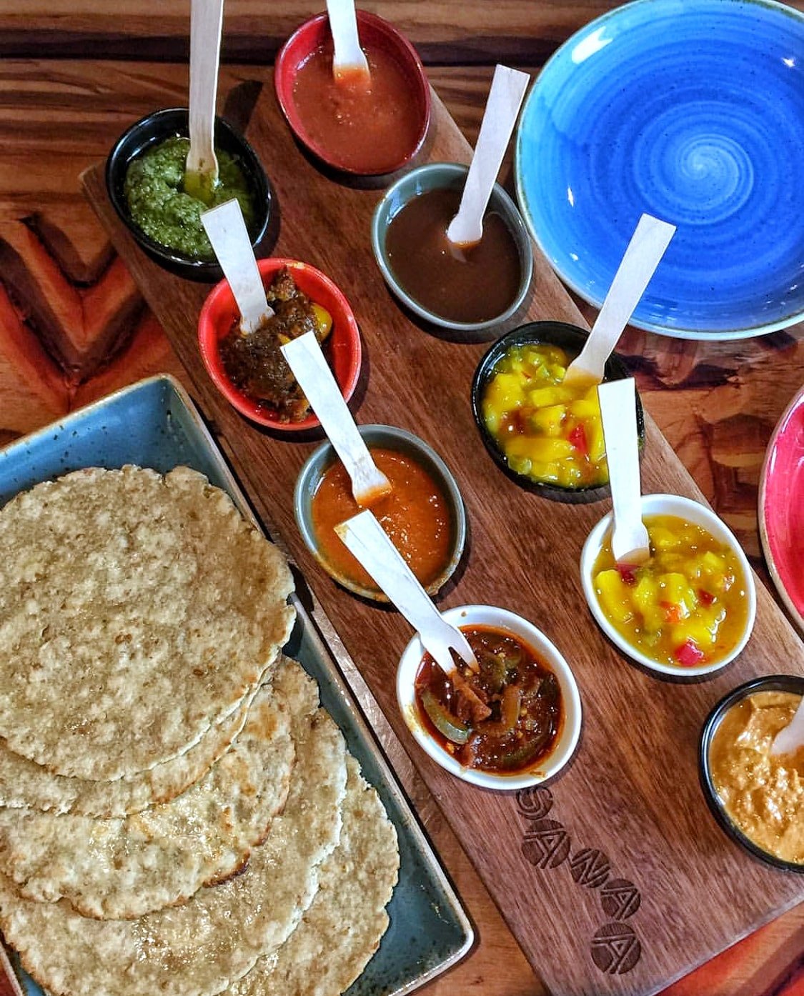 Vegan at Walt Disney World - Indian Style Bread Service at Sanaa in Animal Kingdom Lodge