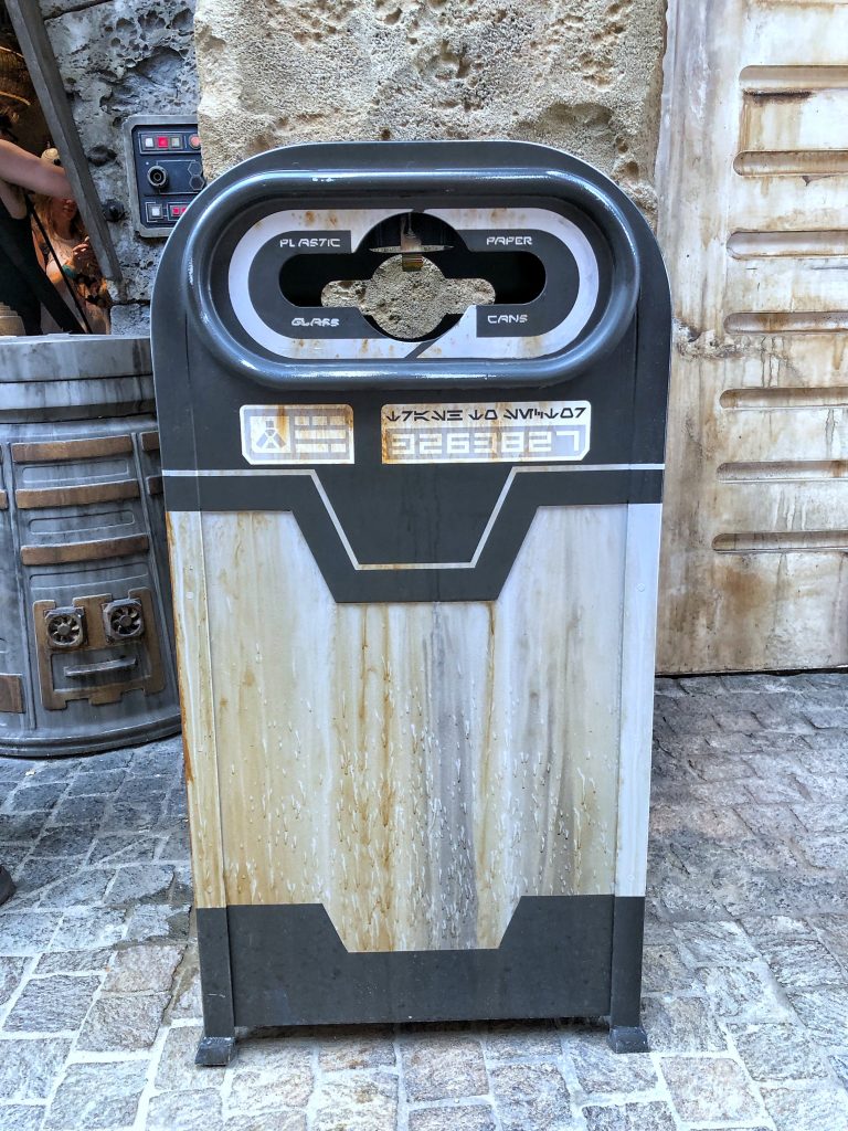 What’s Vegan at Disney’s Star Wars: Galaxy’s Edge? - Batuu Mixed Recycling Trash Can