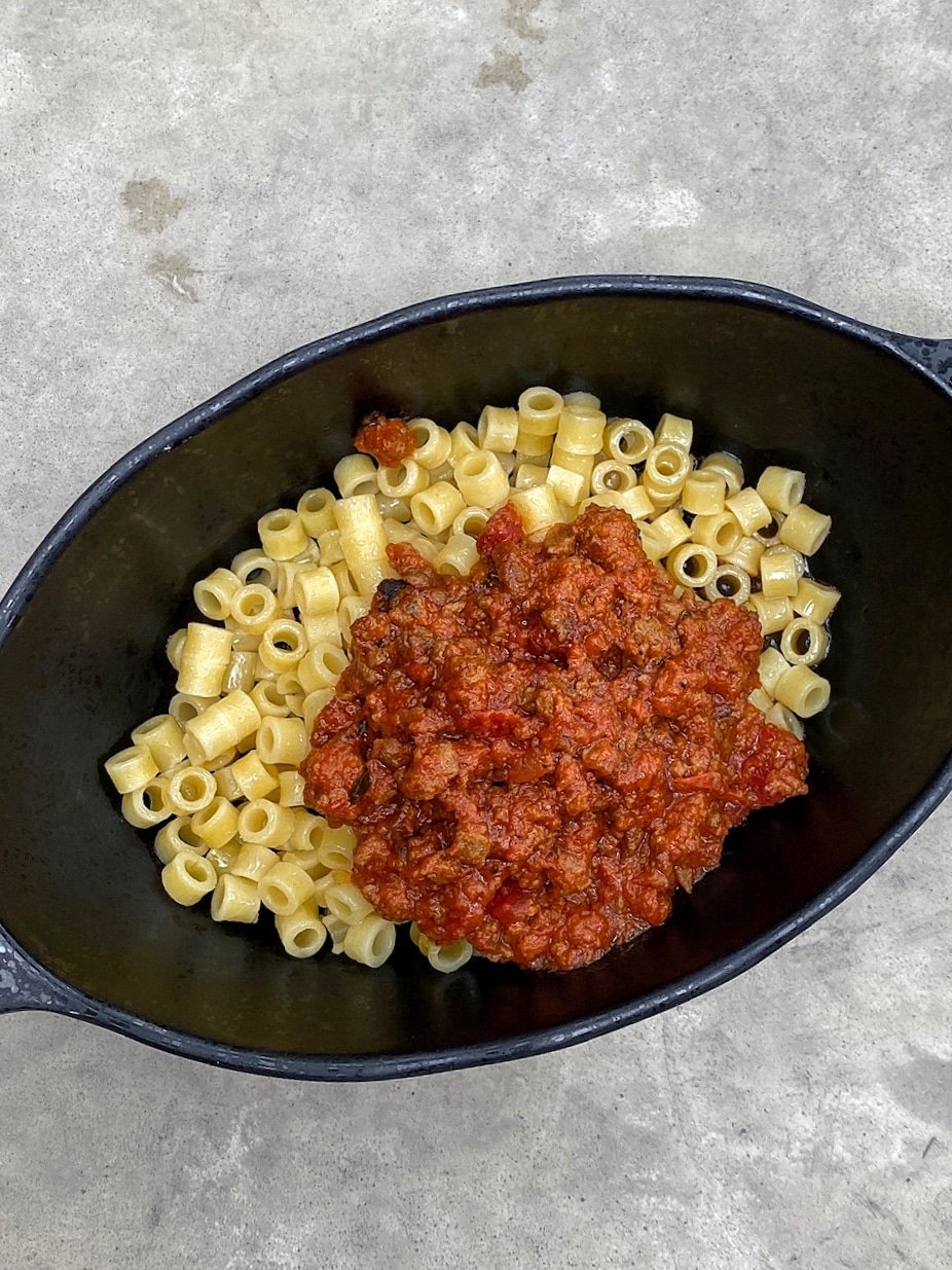 Vegan “Meat” Marinara and Pasta at Docking Bay 7 Food and Cargo in Star Wars Galaxy’s Edge