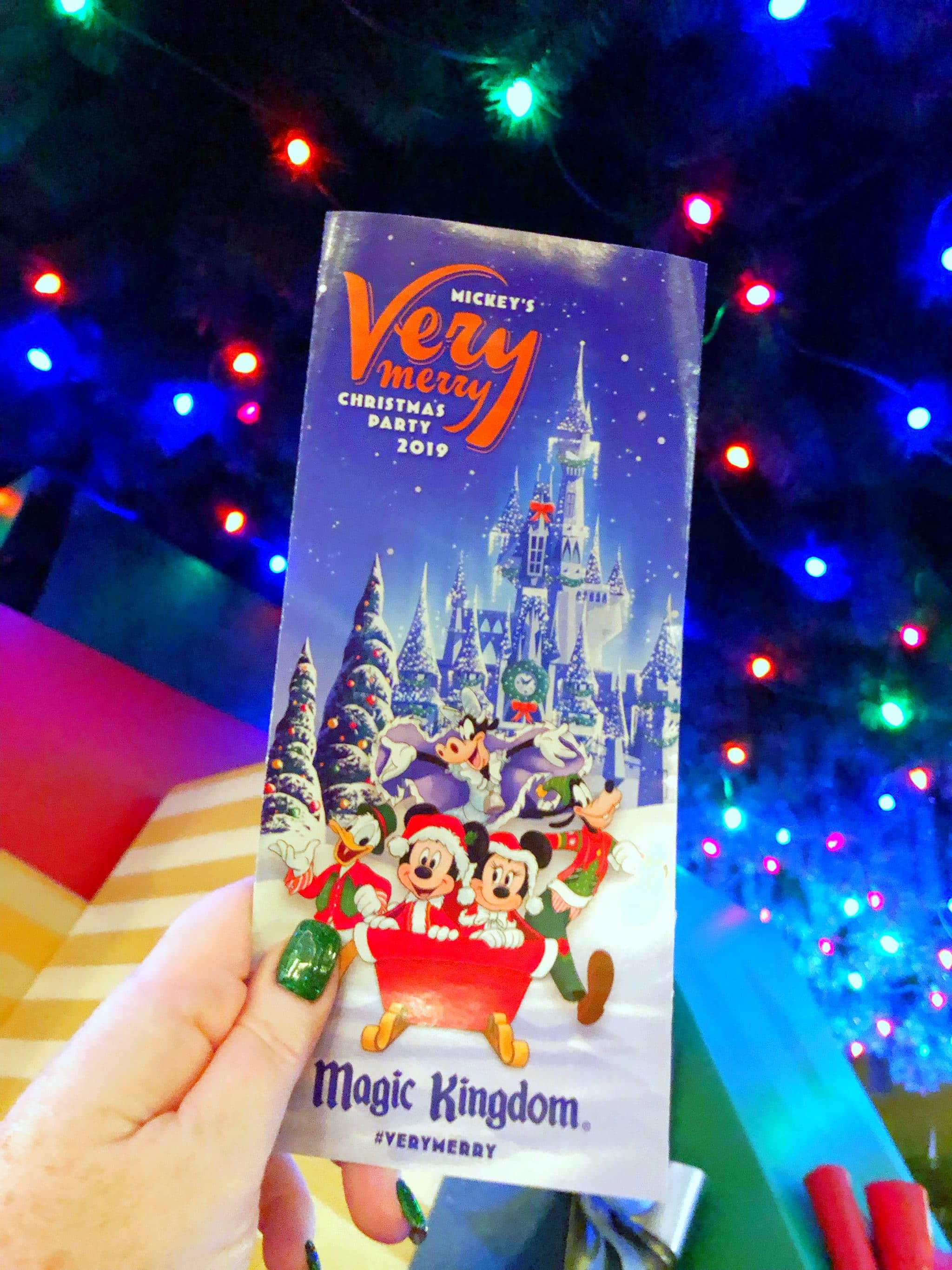 Vegan Guide to Mickey’s Very Merry Christmas Party in the Magic Kingdom at Walt Disney World