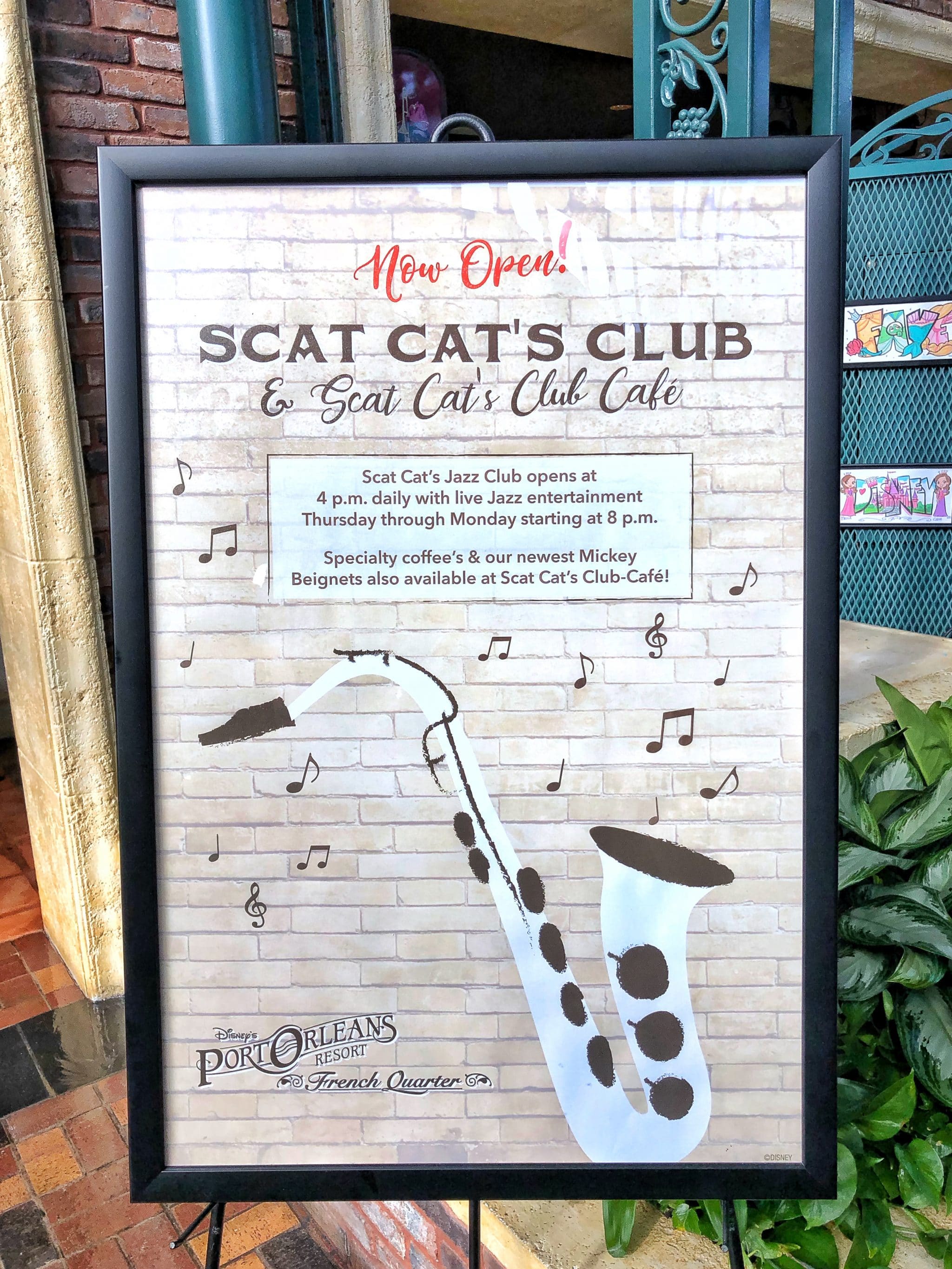 Vegan Beignets at Scat Cat’s Club Cafe in Port Orleans French Quarter at Walt Disney World