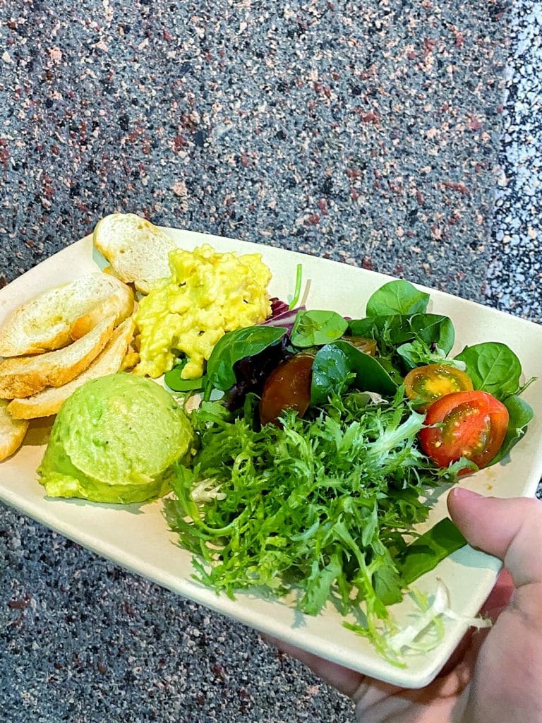 Vegan Breakfast at the ABC Commissary in Disney’s Hollywood Studios