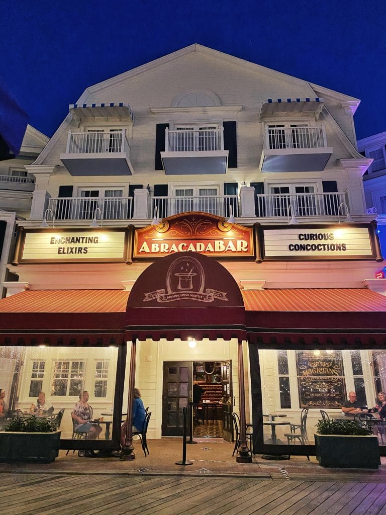 AbracadaBar