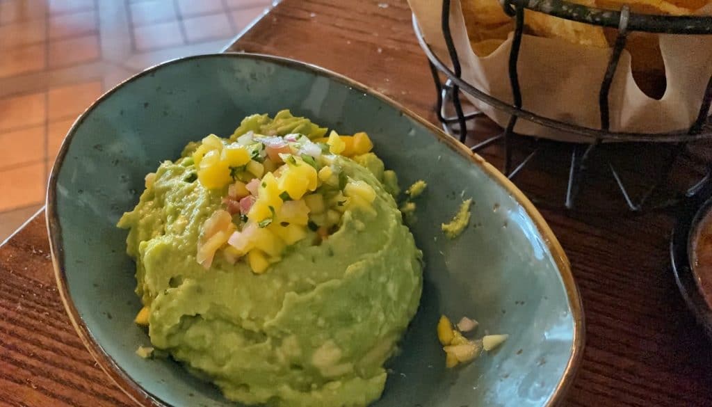 La Hacienda de San Angel vegan guacamole