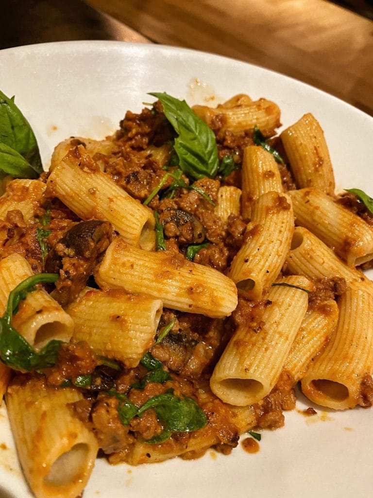 Trattoria al Forno vegan Rigatoni Bolognese