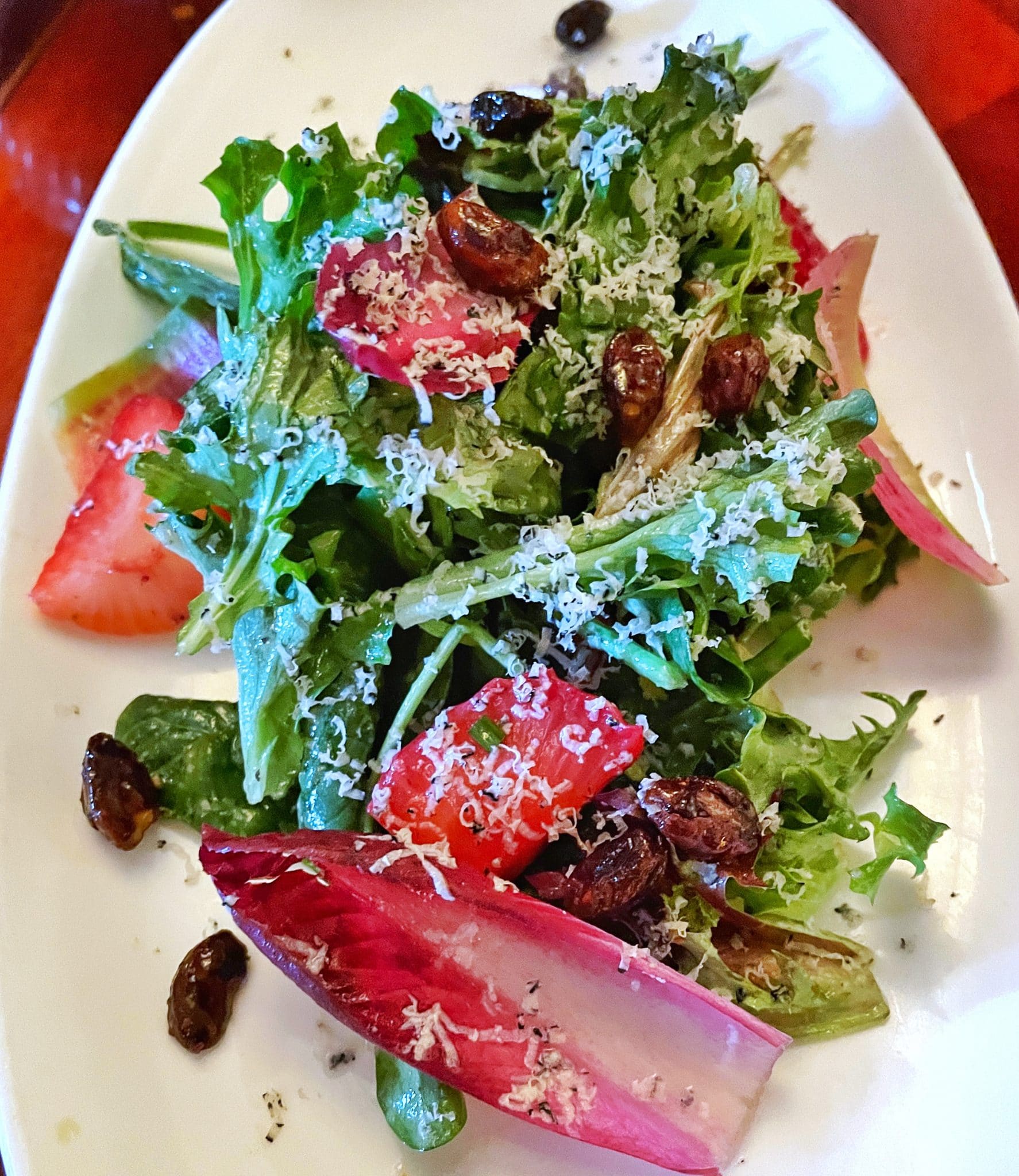 Hollywood Brown Derby vegan Strawberry Salad