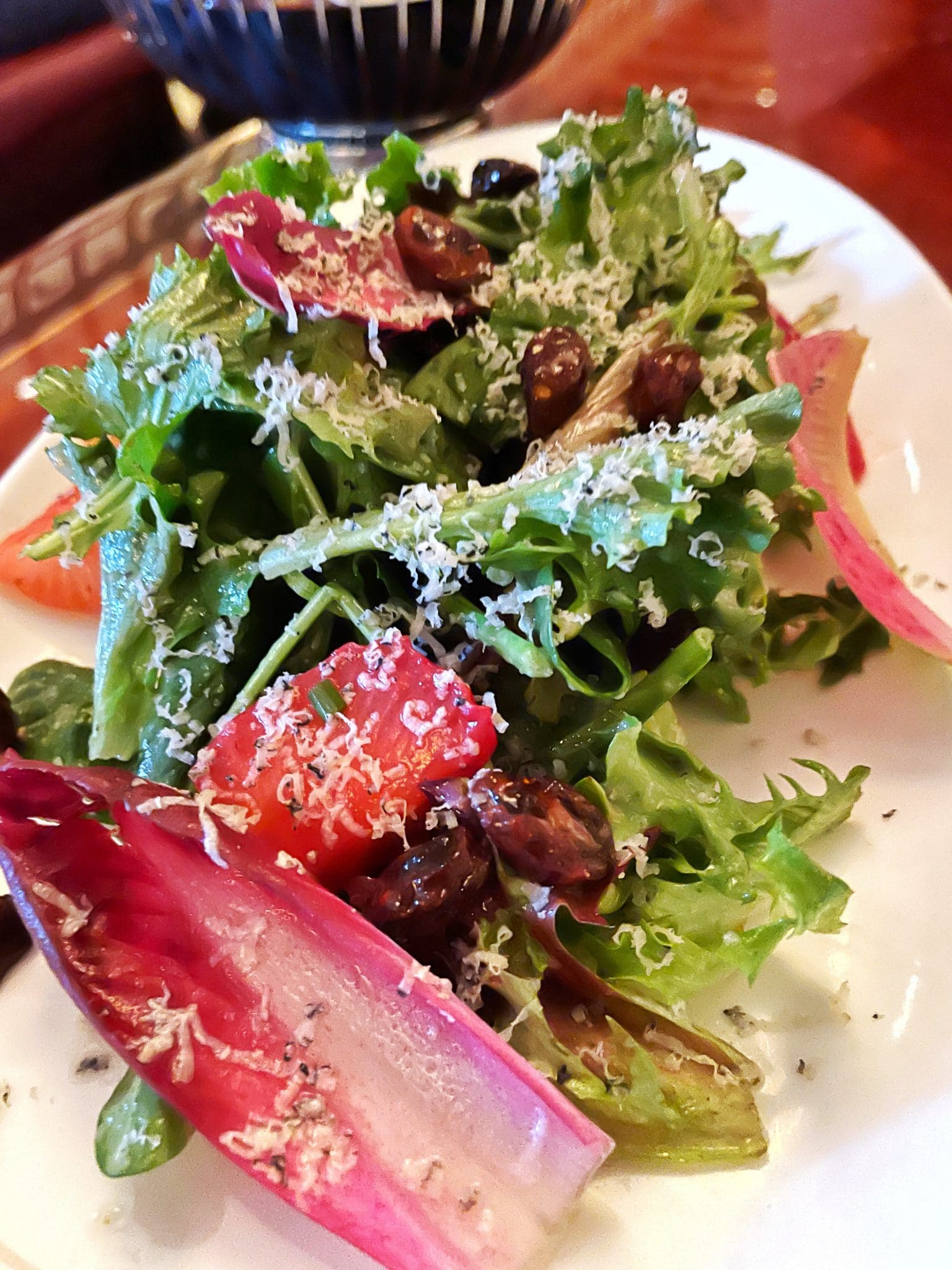 Hollywood Brown Derby vegan Strawberry Salad