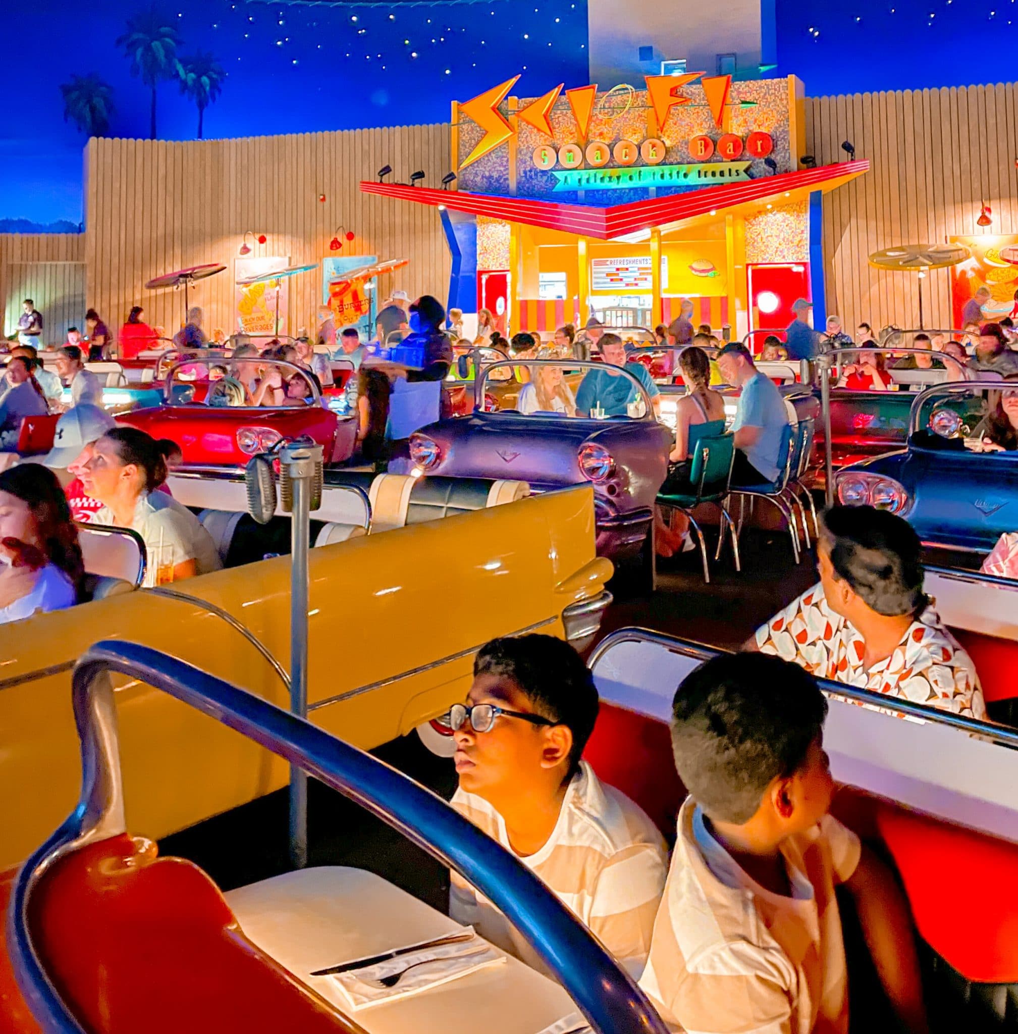 Sci-fi Dine-in Theater