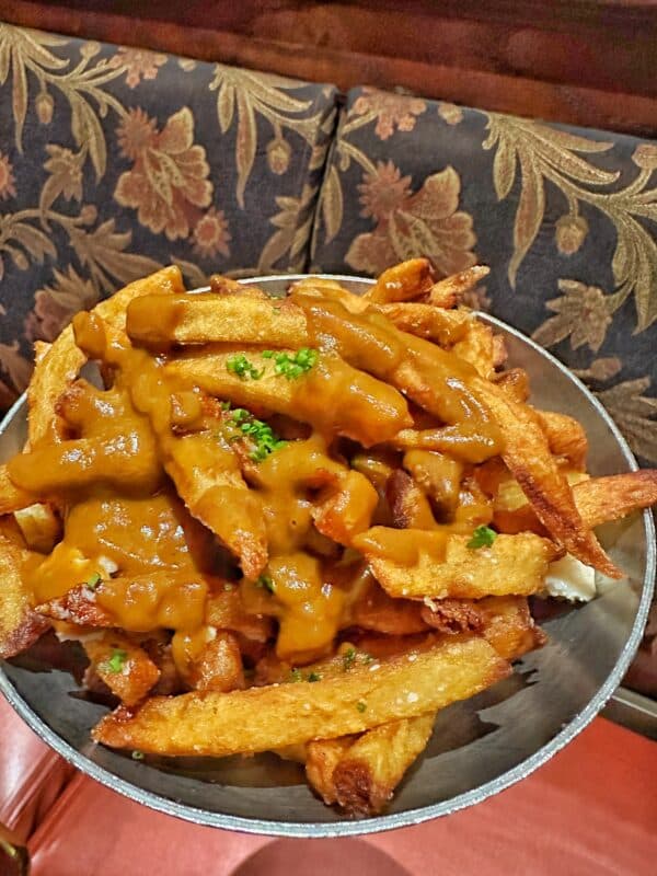 Vegan poutine Le Cellier