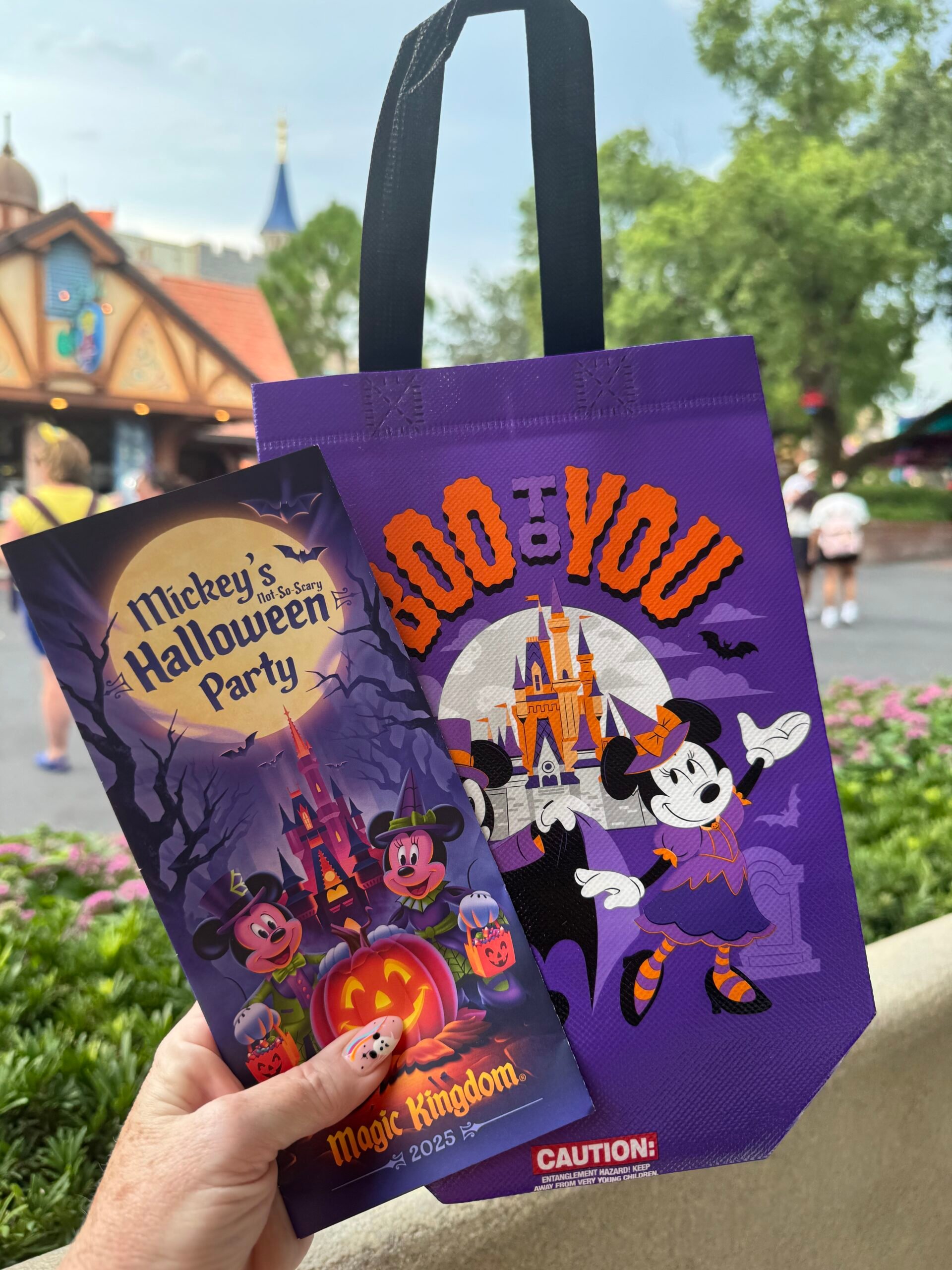 Vegan Guide to Mickey's Not So Scary Halloween Party in the Magic