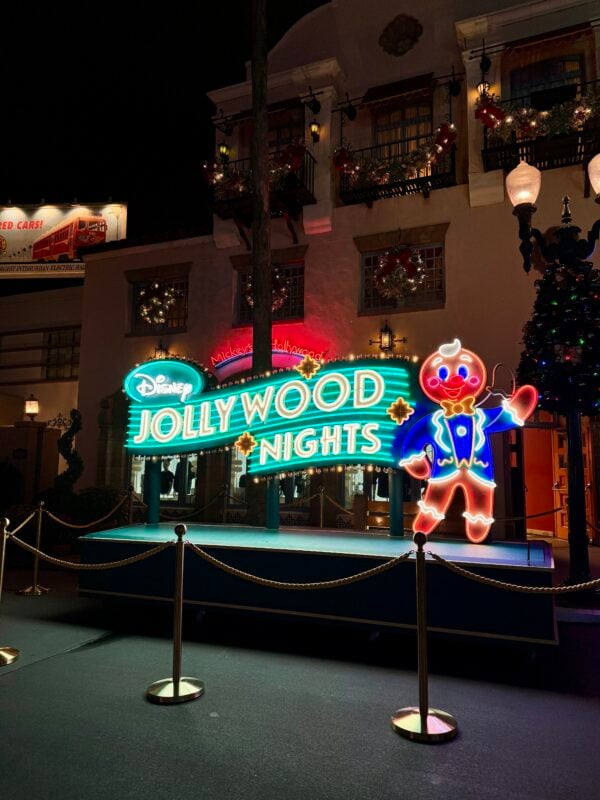 Jollywood Nights-Vegan-Foodie-Guide